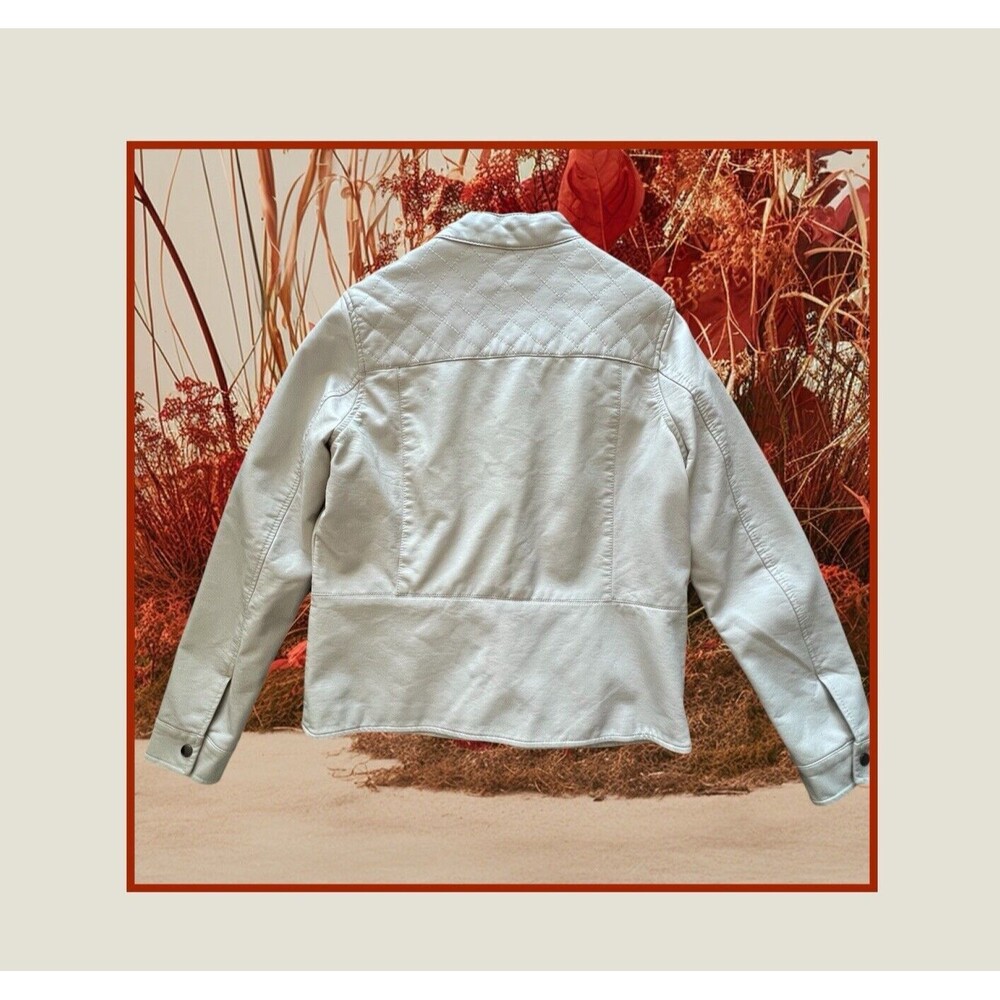 Apt. 9 Women’s Faux-Leather Jacket Cream Zip Front Quilted Shoulder Lined Size S - Picture 8 of 10